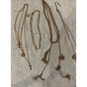 4 MIA Necklaces in Different Sizes and Styles